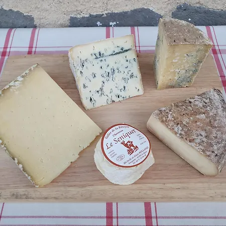 Les Jardins D'anna - D'hotes Bed & Breakfast 3*