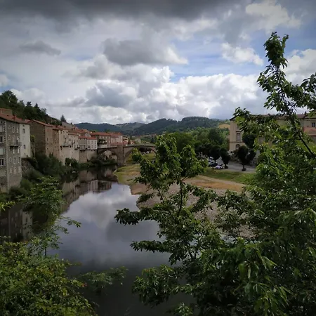 Les Jardins D'anna - D'hotes Bed & Breakfast *