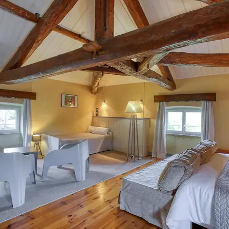 Les Jardins D'anna - D'hotes Tapon