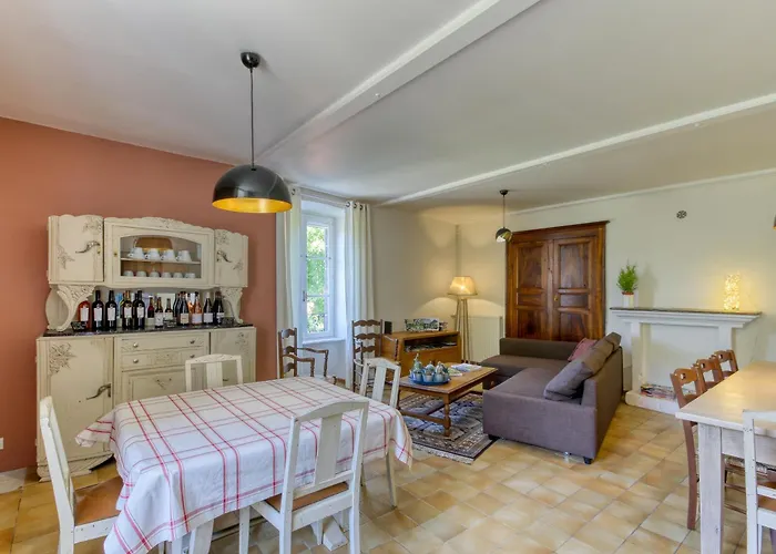 Les Jardins D'anna - D'hotes Bed & Breakfast